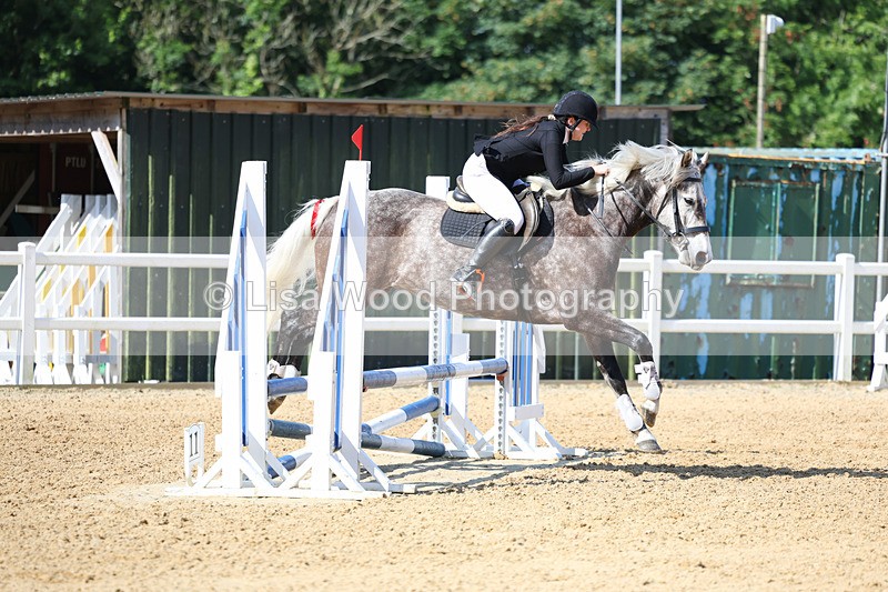 3E7A2525 - Class 2: 70cm Juniors and Seniors