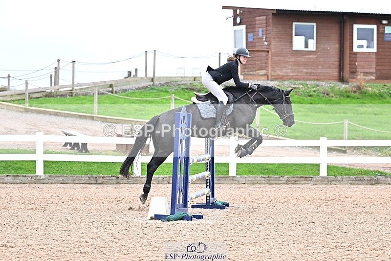 251029-101257-00196 - Discovery and 1m