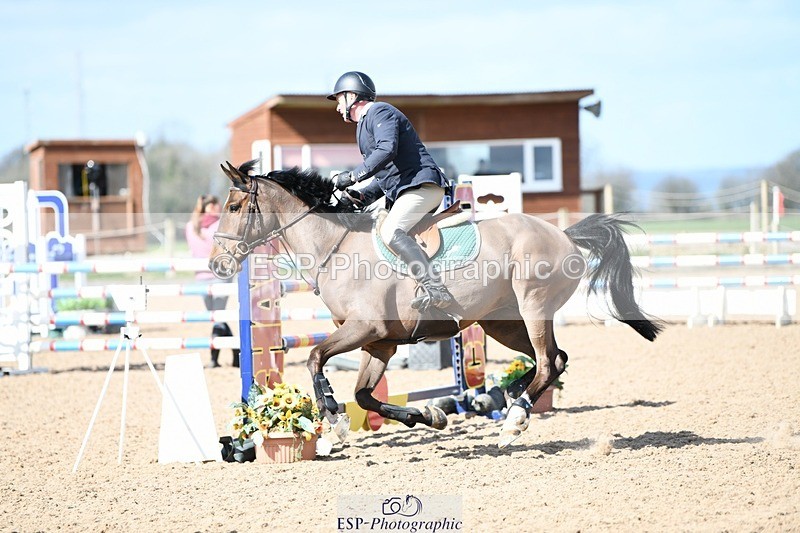 250328-111214-00697 - Cls 2 Snr Newcomers