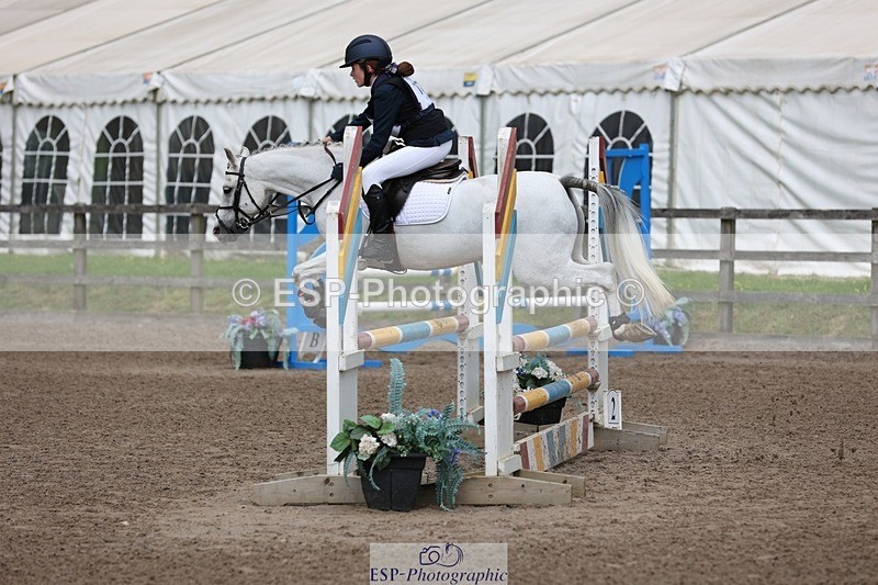 230826-112805-17055 - Round 1 Start to 12.30 coursewalk