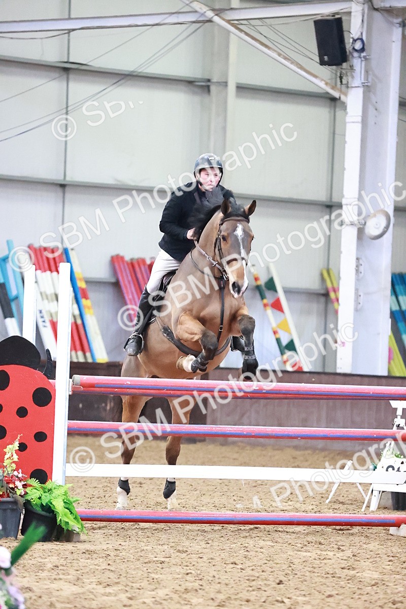 SBM_002571 - Class 10 - Senior Newcomer 1.10m