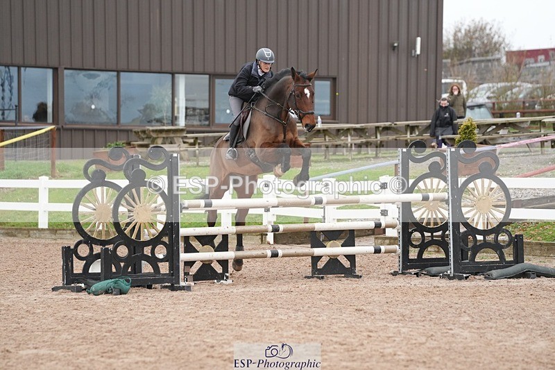 251109-103650-03421 - Cls 19 Snr 1.05m Open