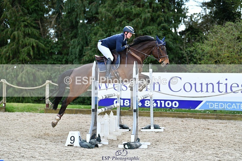 240324-123952-02621 - Cls 9 Snr 1.05m Open