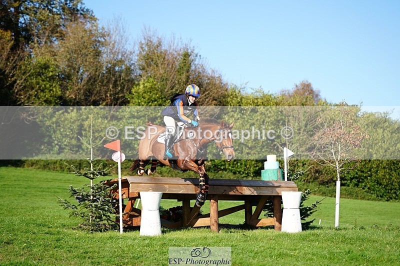 241026-145228-14199 - 546-Jennifer.Jaques-AURELIA.COOL