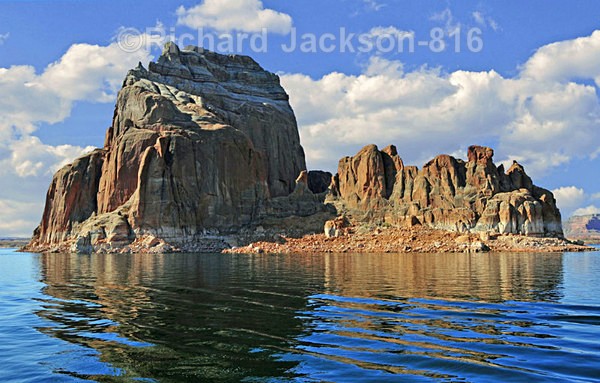 Island of Stone - Lake Powell - Arizona-Utah