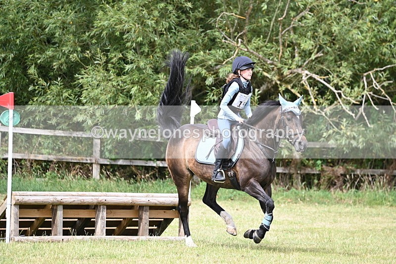 WJ6_6384 - 60cm XC Time 10:17 to 10:49