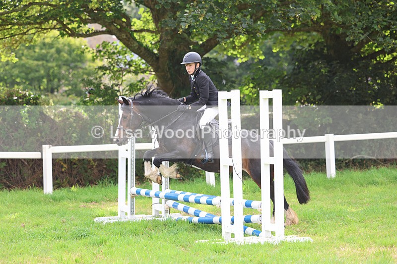 3E7A5204 - Class 1: 60cm Juniors and Seniors