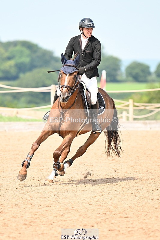 240801A-111929-01340 - Cls 2 Foxhunter