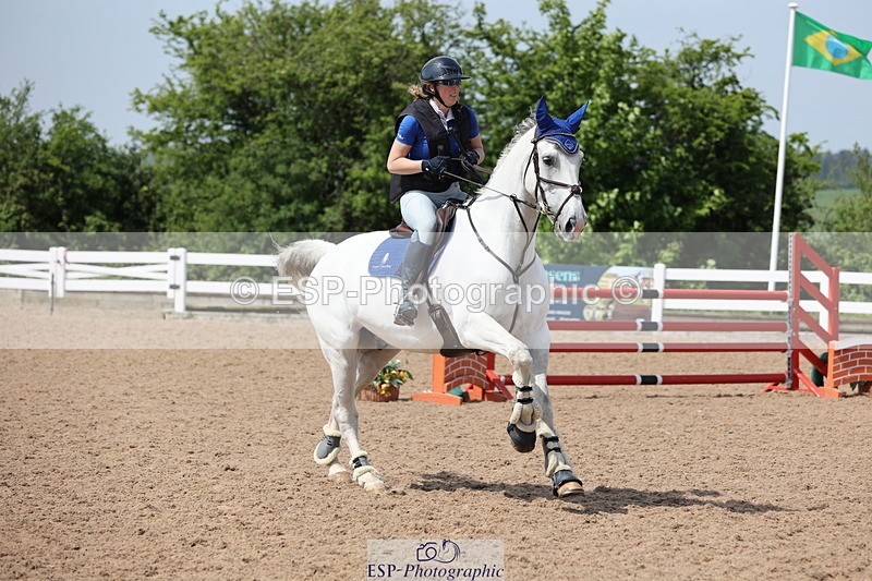 240510A-114129-06139 - Cls 15 85cm National Am Quali