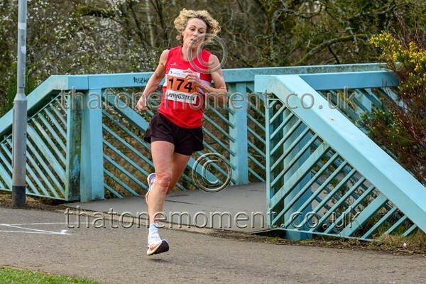 Livirelays25-914680 - Female Set One