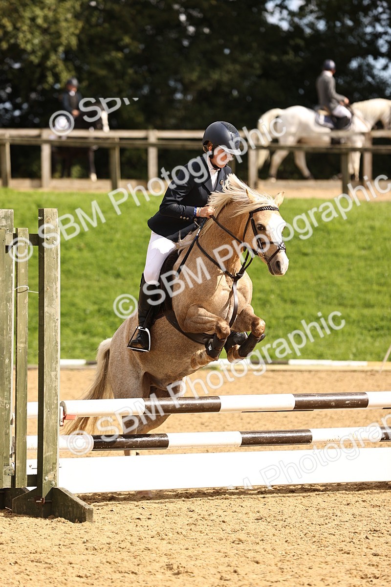 SBM_47674 - J9 - Junior Pony 70cm Championship