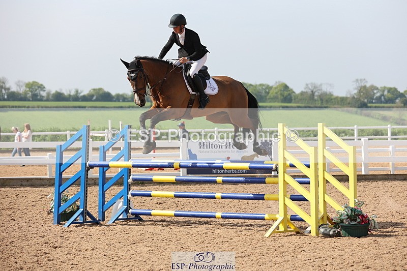 240510A-100534-05561 - Cls 14 Discovery and 1m Open