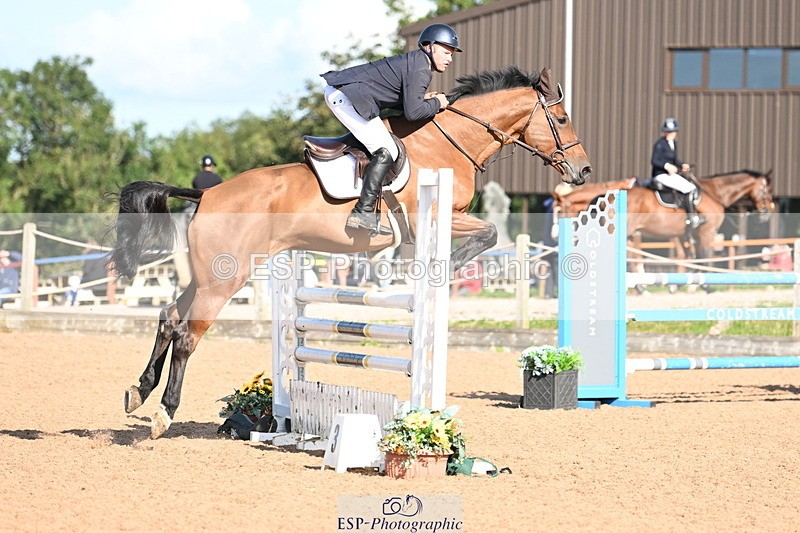 240913A-100412-03396 - Cls 13 Snr 1.05m & 1.10m Open