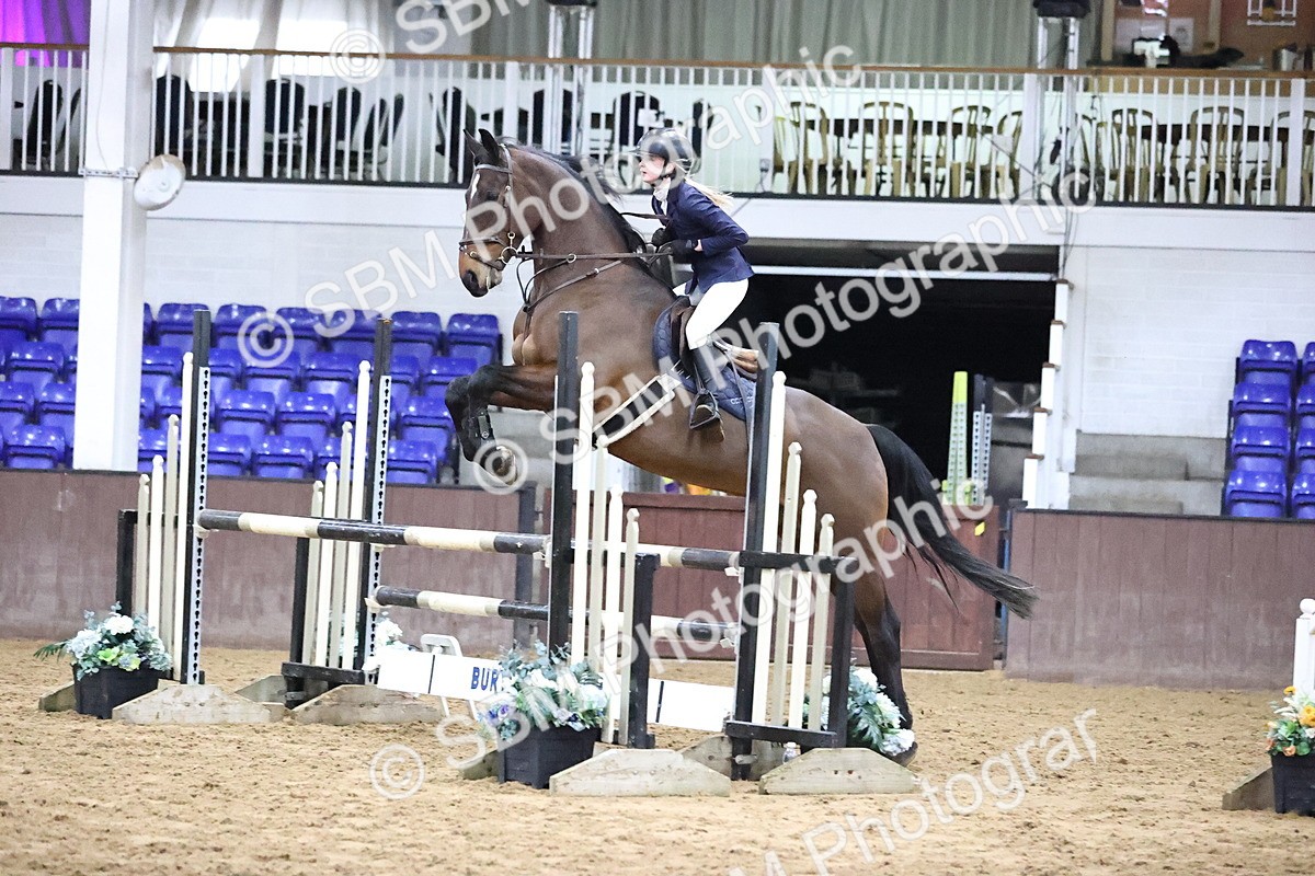 SBM_1988 - Class 8 - Nupafeed Supplements Senior Discovery/ 1m Open