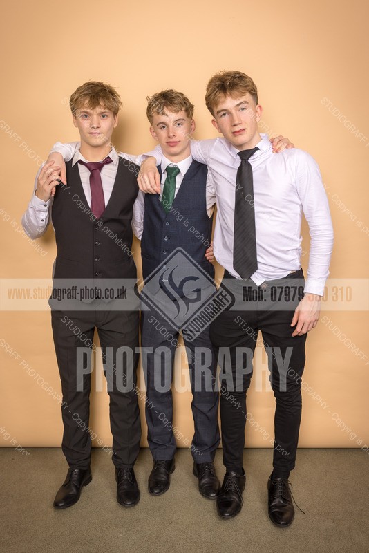 R5L1_2621 - Thurso high school 2025 - Senior prom