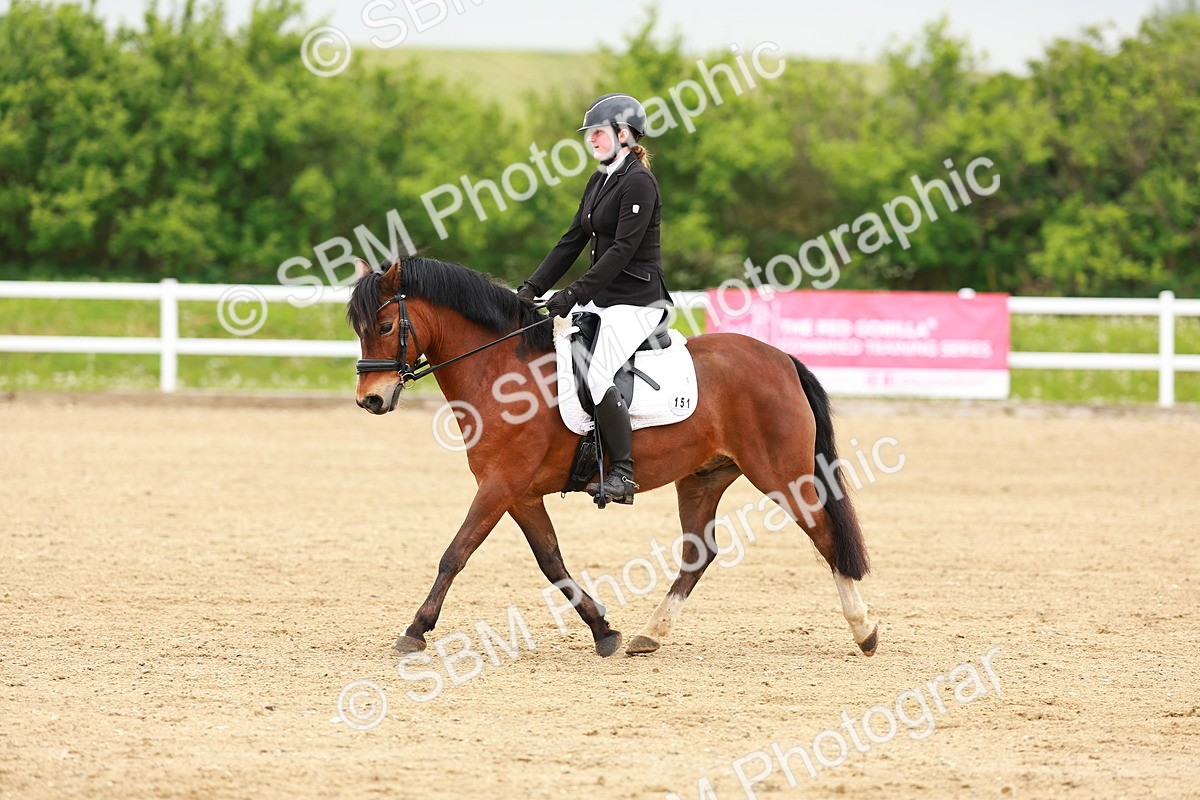 SBM_005260 - Class 16 - Novice 6