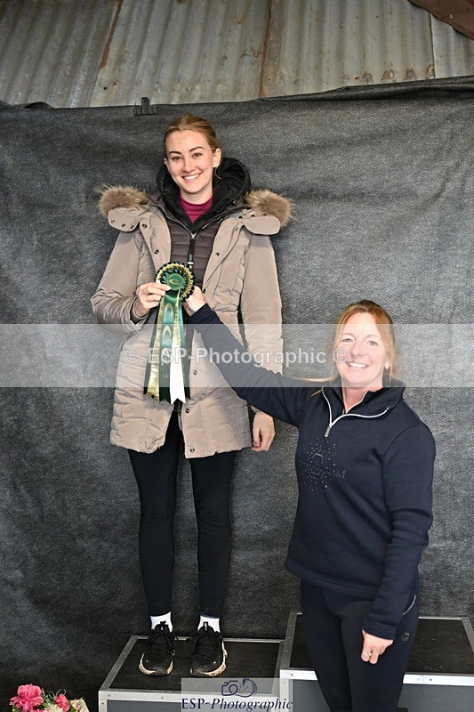 260213-130240-00710 - Cls 7 FEI Inter I Silver Presentations