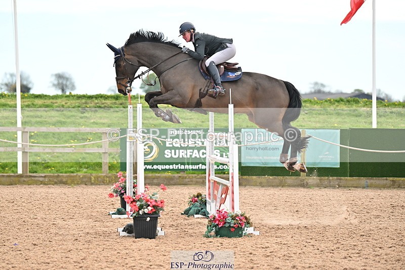 240418A-152802-04713 - Cls 9, 2 Star Big Tour 1.40m