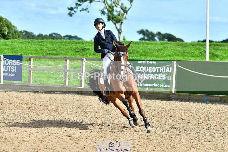 230729A-170141-07651 - Cls 18 National 1.30m