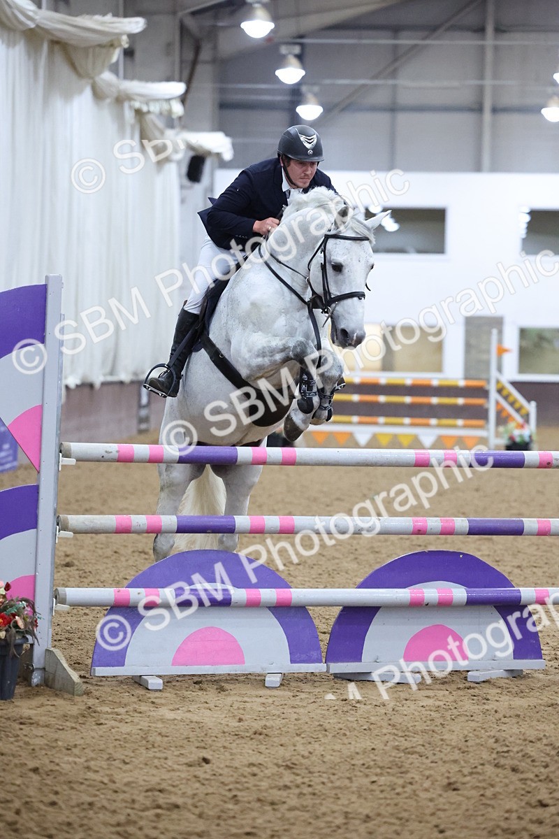 SBM_006904 - Class 25 - Senior Foxhunter - 1.20m Open