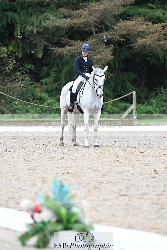 231019-152800-04487 - 063-TOMGAR.GRACE-Annie.Smith-DR