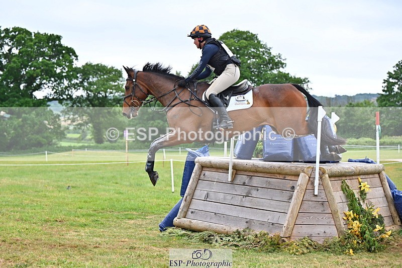 250524A-122716-10205 - B-325-Kat.Raybould-MONBEG.SHELBY