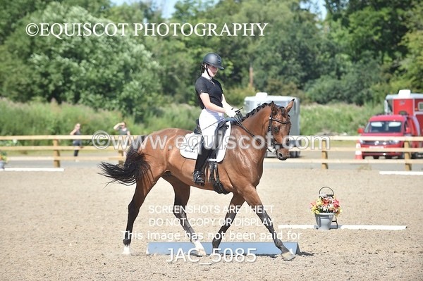 JAC_5085 - CLASS 7 / 8  ELEM 6 / 7