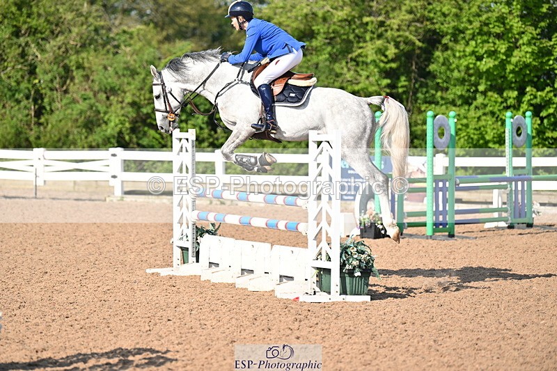 240509A-091013-00050 - Cls 1 British Novice and 90cm Open