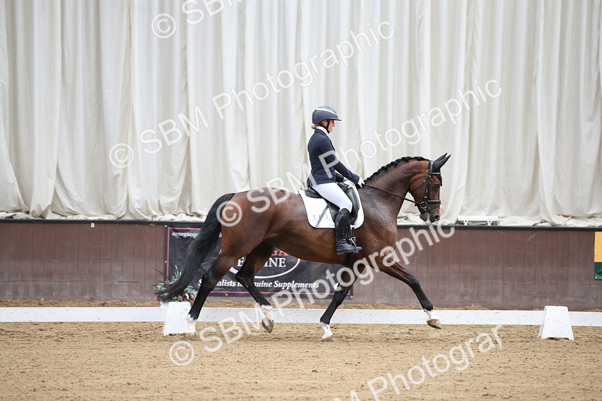 SBM_003992 - Class 8 - Advanced Medium 6 Silver