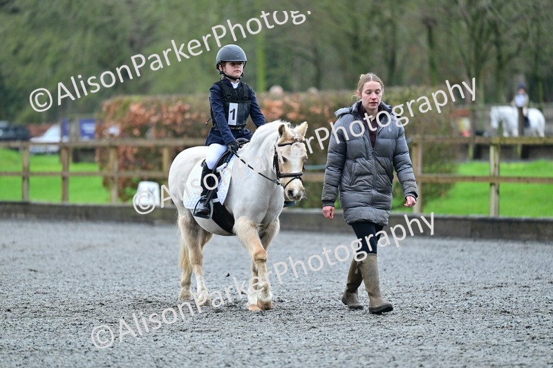 20260125-0846 - Class 9a - Walk Trot Assisted