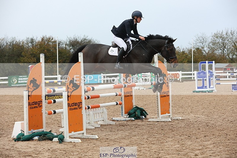 231112A-125405-04255 - Cls 19 Snr 1.05m Open