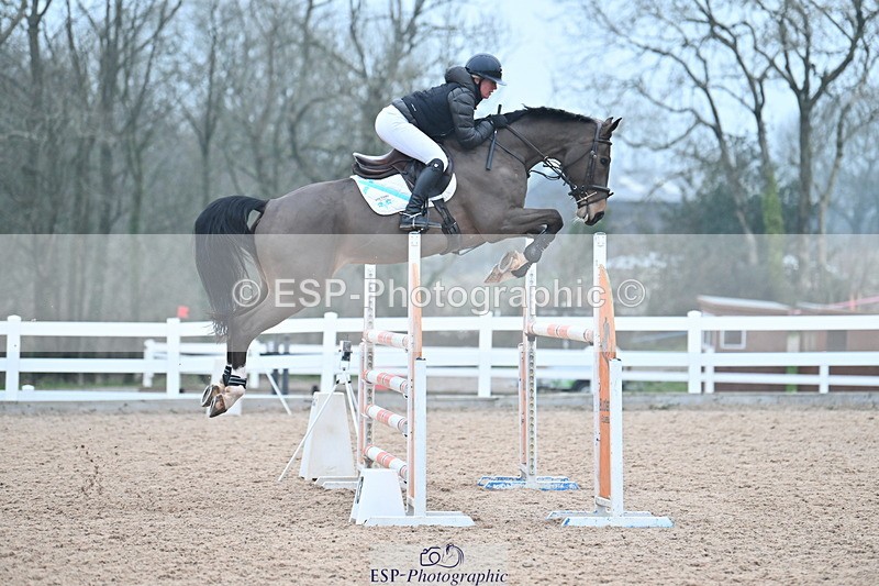 240113A-143616-02397 - Cls 13 Foxhunter and 1.20m Open