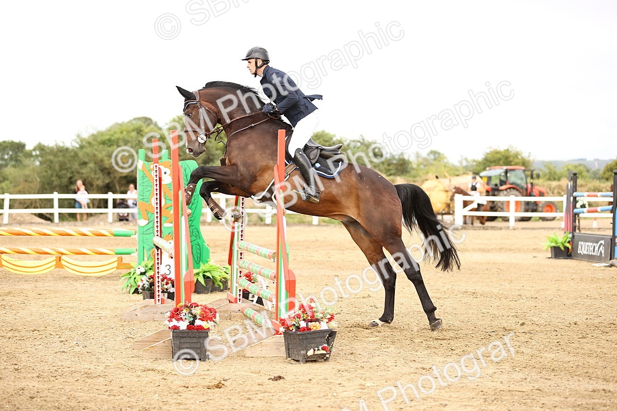 SBM_004904 - Class 24 - Arit Senior British Novice - 90cm