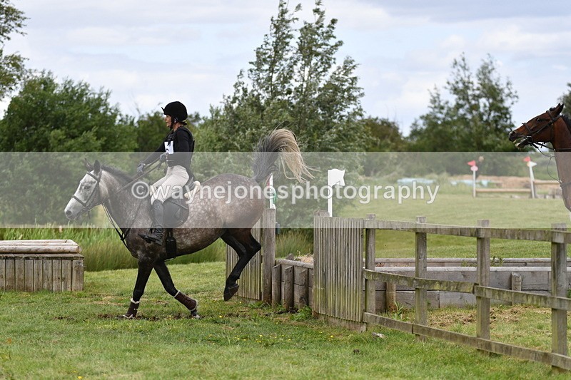 WJ5_3536 - Class 5 80cm Pairs