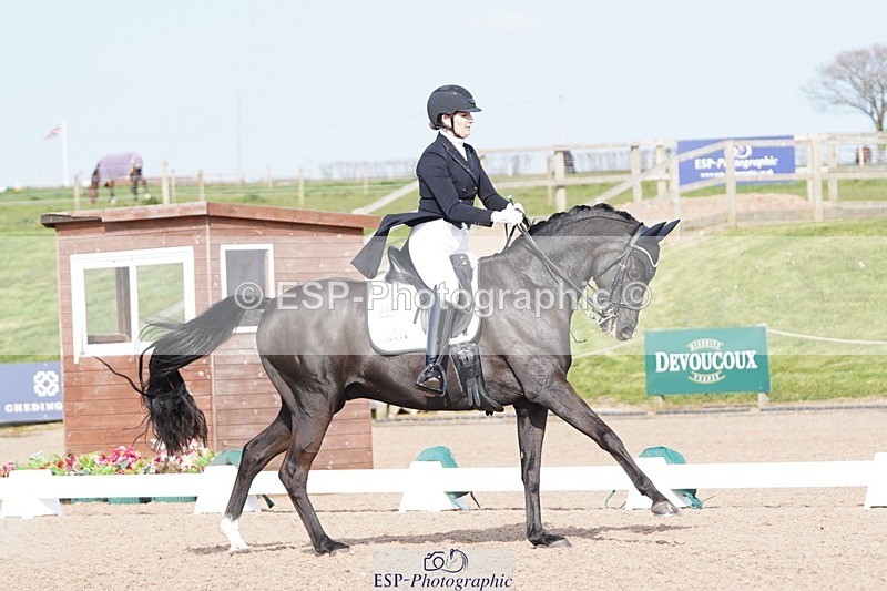 250404-160048-07613 - 153-Sara.Gallop-Rock.That.Tango