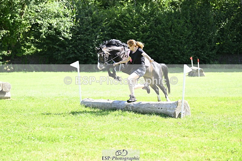 240728B-104224-00675 - Theo's Group XC