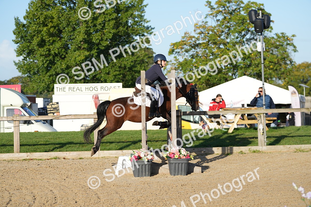 SBM_14026 - J57 - Clear Round 60cm