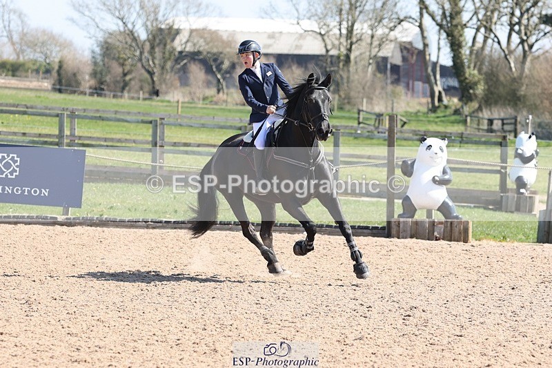 250402-130735-00722 - Cls 6 Foxhunter and 1.20m Open