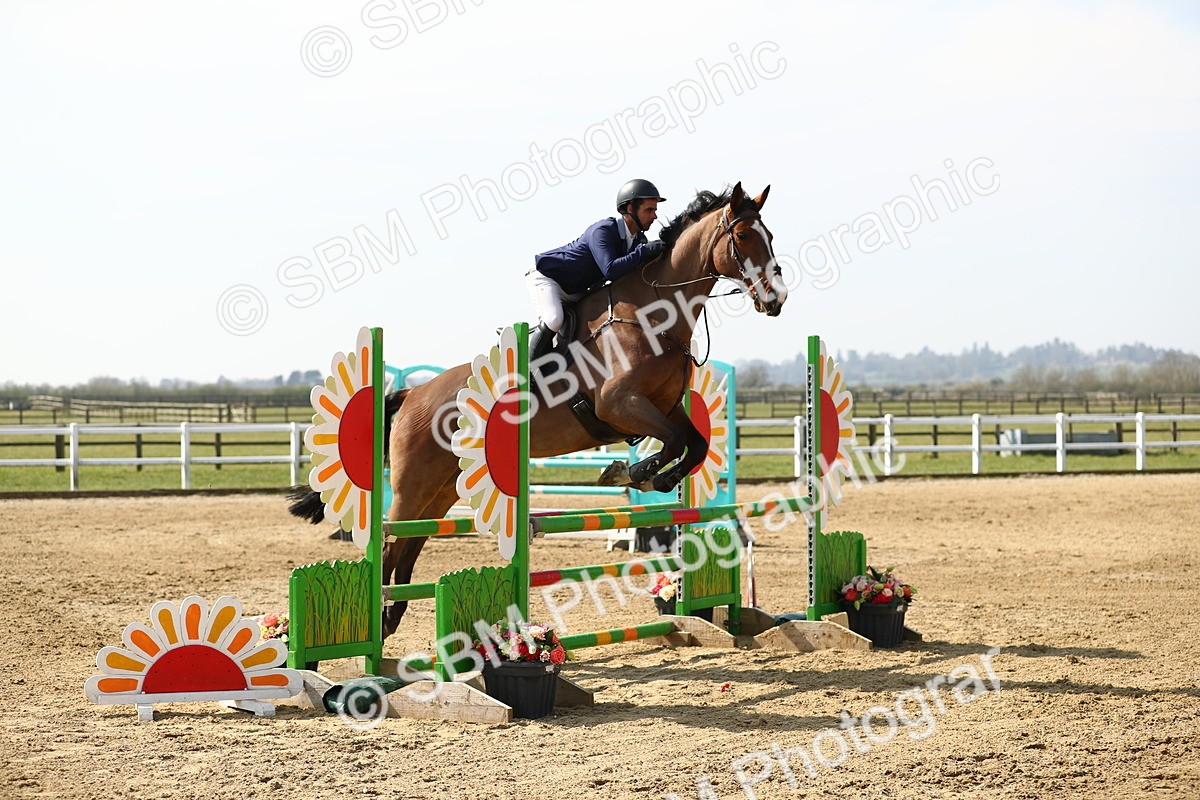 SBM_002327 - Class 9 - Senior Discovery - 1.00m