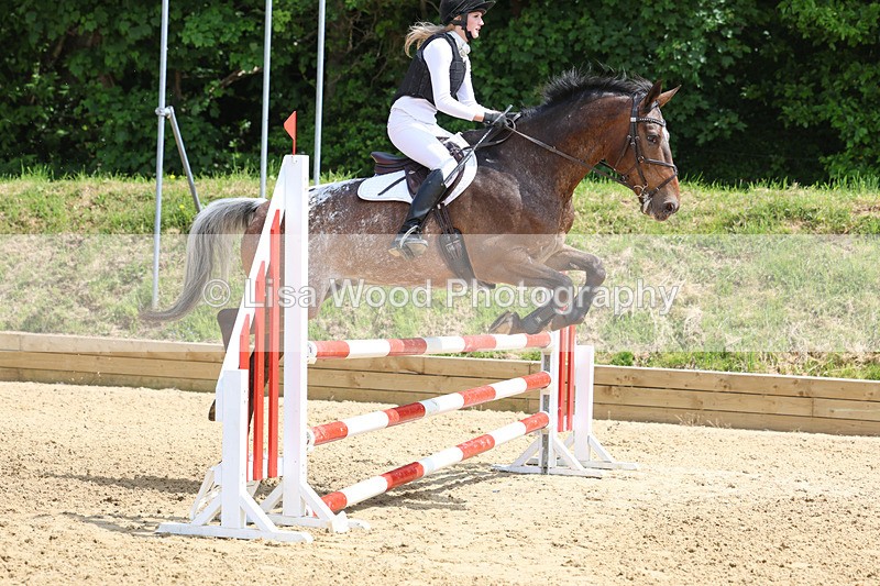 3E7A0375 - Class 10: Senior 95cm open