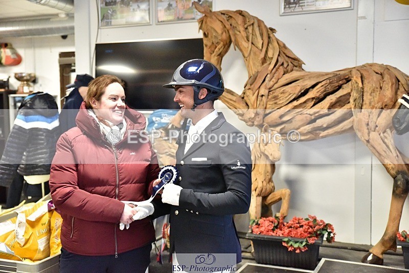 250216-144430-06124 - Elementary Gold Presentations