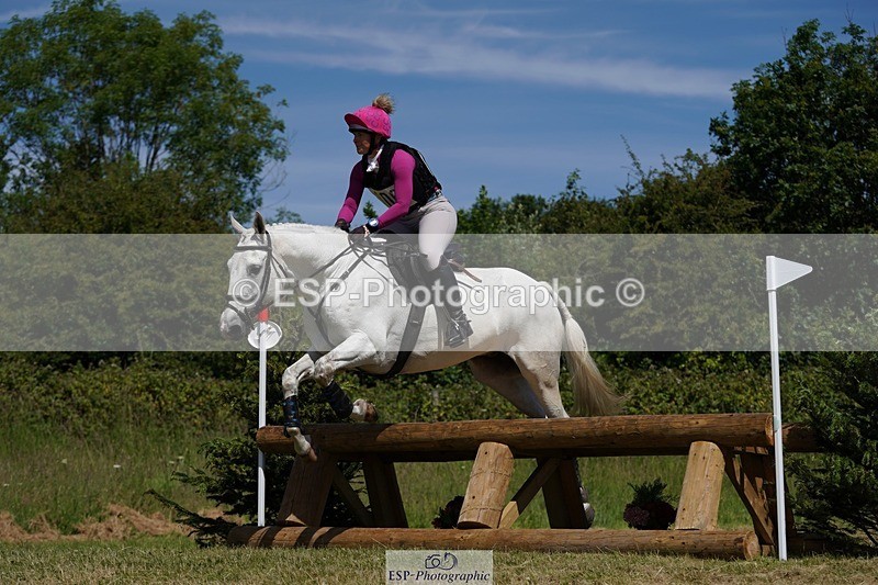 240629X-110944-0020 - 106-Hayley_Ellis-ARGENT_II