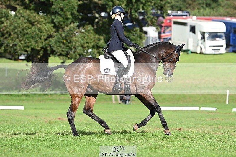 231020-142529-10638 - 497-ECCLESBOURNE.SHARK.BAY-Alice.Winter-DR
