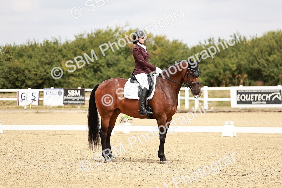 SBM_003078 - Class 6 - Novice 6 Silver - 11.34-12.20