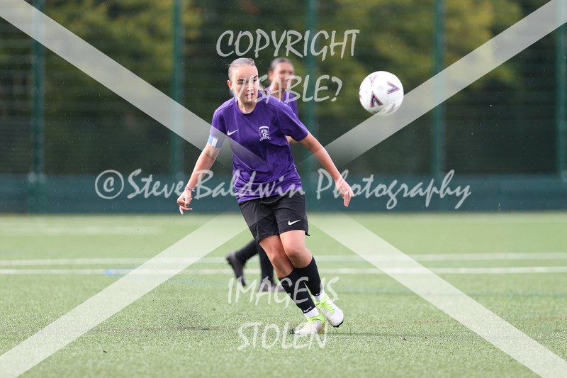 1DX30482 - 2025-09-13 FC Abbey Meads U17 Girls Purple V Cumnors U17 Girls
