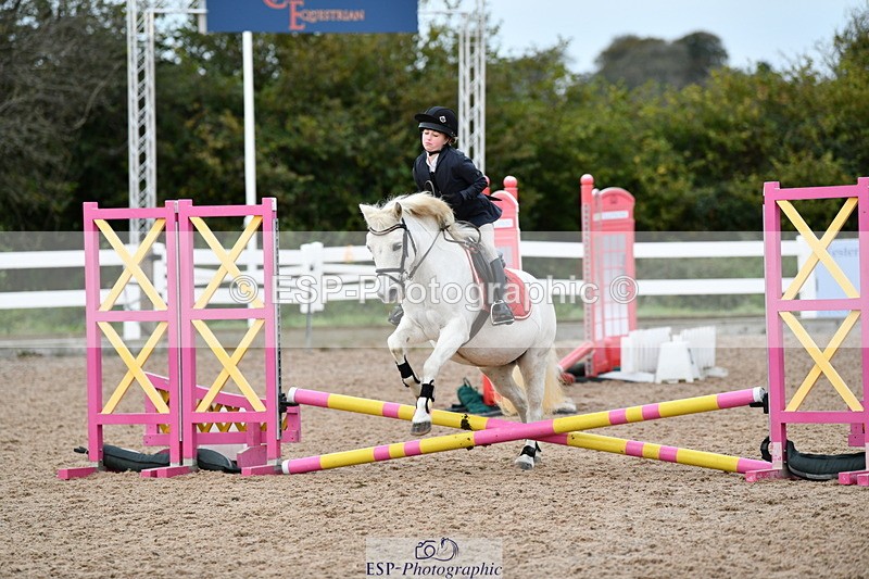 241013B-085850-00065 - Cls 1 Clear Round