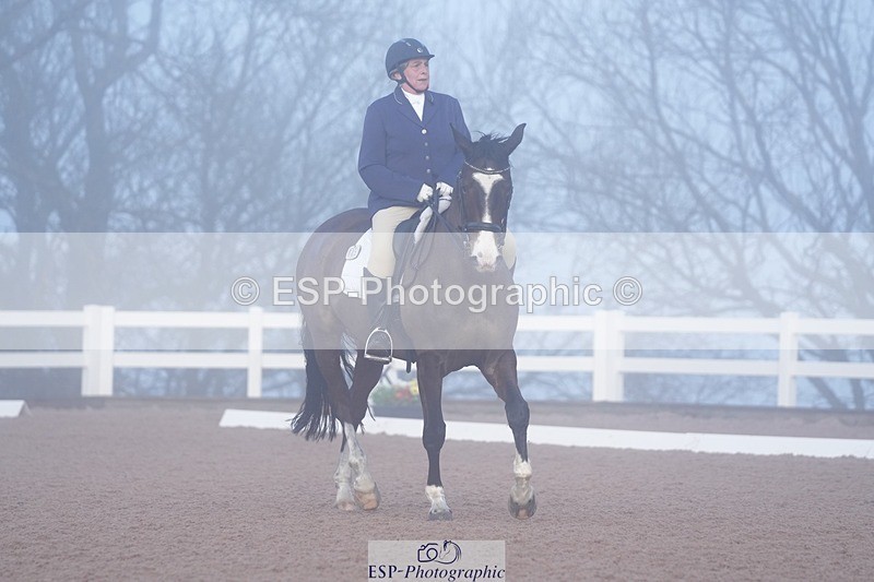 260213-090758-00500 - 105-Nicola.Seal