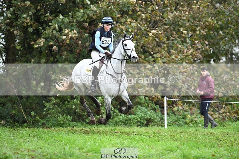 231021-115246-15327 - 624-CORRIEVIEW.OSCAR-Jane.Rogers-SC+XC