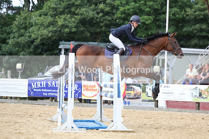 3E7A1705 - Class 13: Senior Newcomers/1.10m open