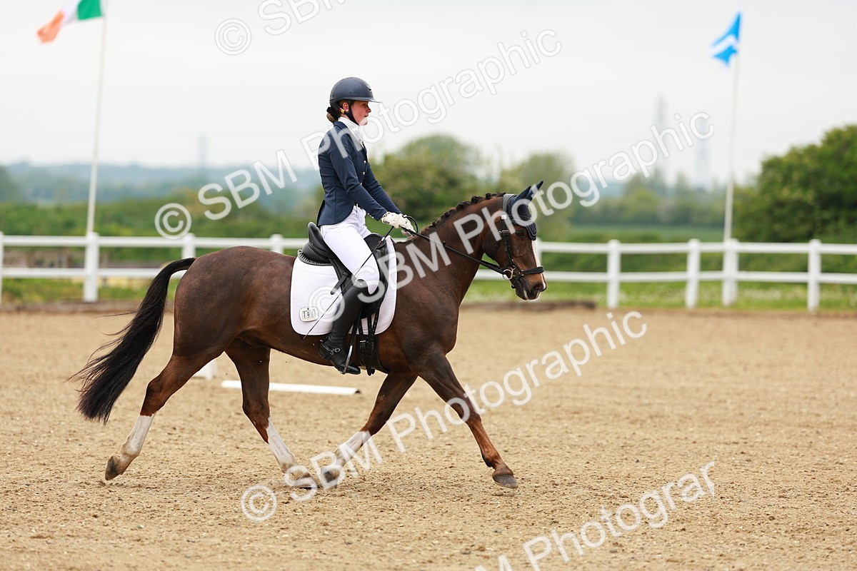 SBM_004993 - Class 15 - Novice 5